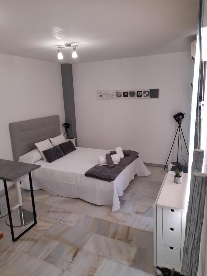 New Central Studio And Parking Zamarrilla Malaga Exterior photo